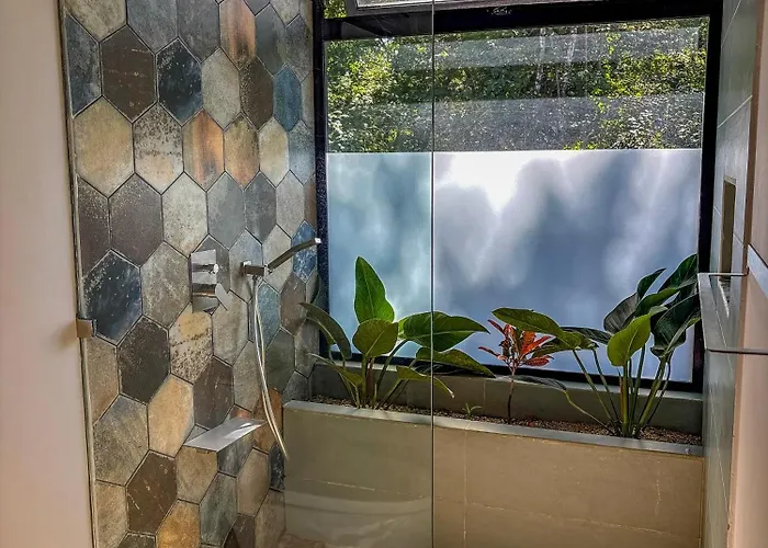 Nori - Boutique Jungle With Saltwater Pool,