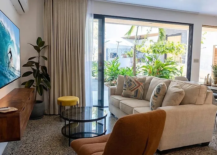 Nori - Boutique Jungle With Saltwater Pool, Apartment
